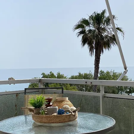 Sea Breeze Apartment Xylokastro