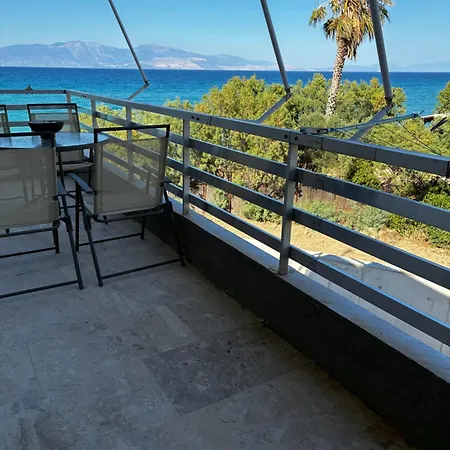 Sea Breeze Apartment Xylokastro